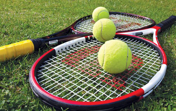 Chế độ dinh dưỡng cân bằng năng lượng cho người chơi tennis